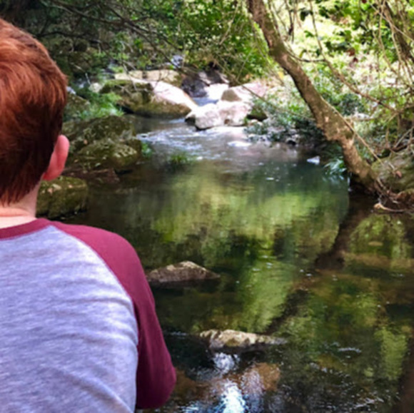 Meet your Posher, Grant - Picture 1 of 1